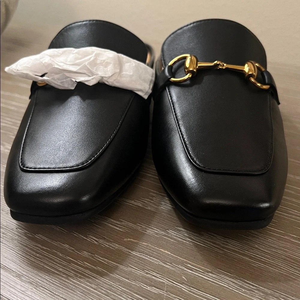 NIB, Lisa Vicky Zip-V Square Toe Mule in Black Leather. - Picture 5 of 11